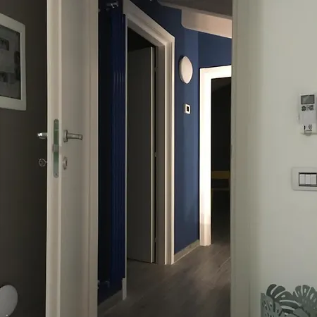 150 Latomare לינה וארוחת בוקר מרינה די קררה