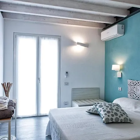 150 Latomare Bed & Breakfast